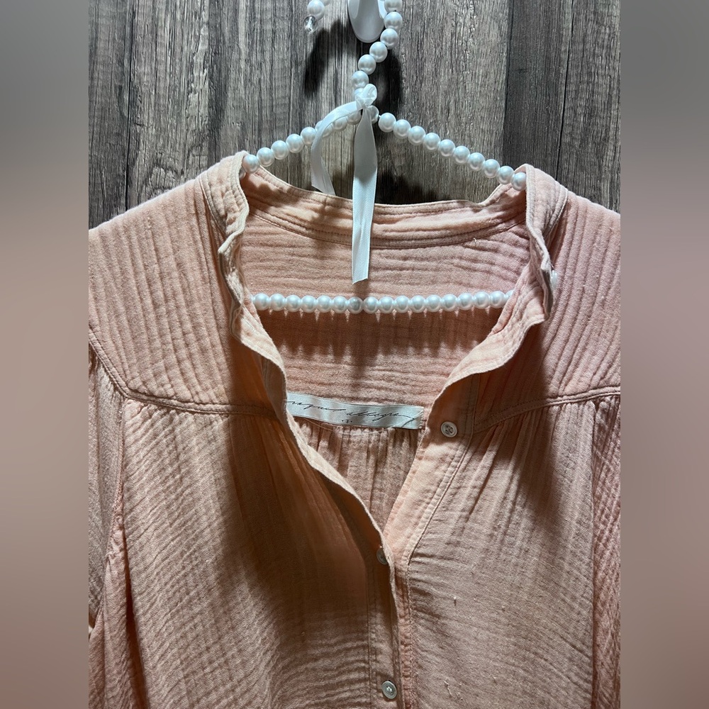 Raquel Allegra Light Pink Button-Down Shirt Womens size large 100% Cotten Linen - Picture 2 of 5